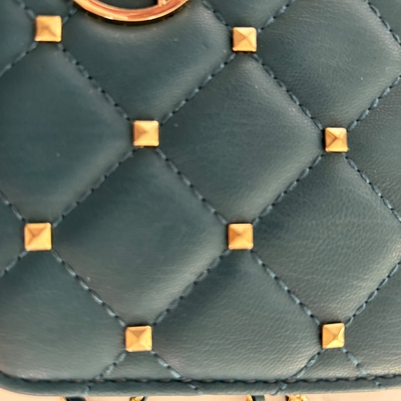 Badgley Mischka Diamond Stud Clutch Bag - Picture 2 of 9